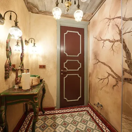 Naz Su Hotel