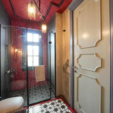Hotel Naz Su