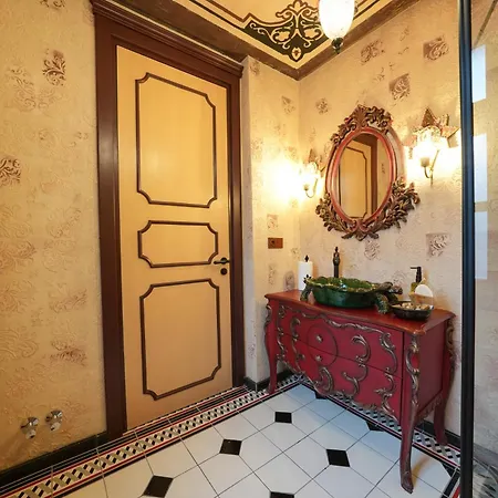 Naz Su Hotel